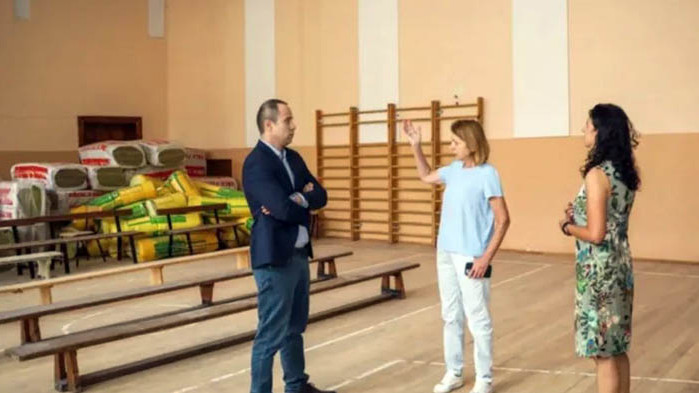 Фандъкова: Очаквам до началото на учебната година ремонтите в училищата да приключат