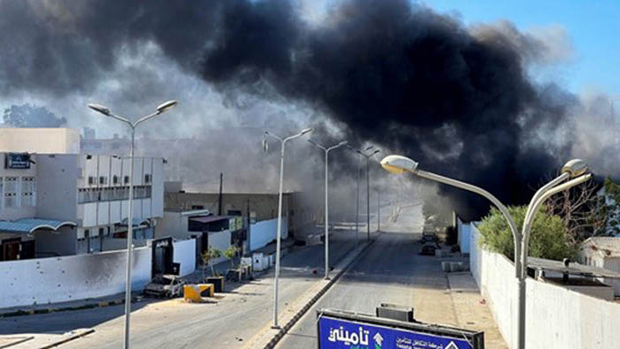 12 убити и 87 ранени при сблъсъци в Триполи