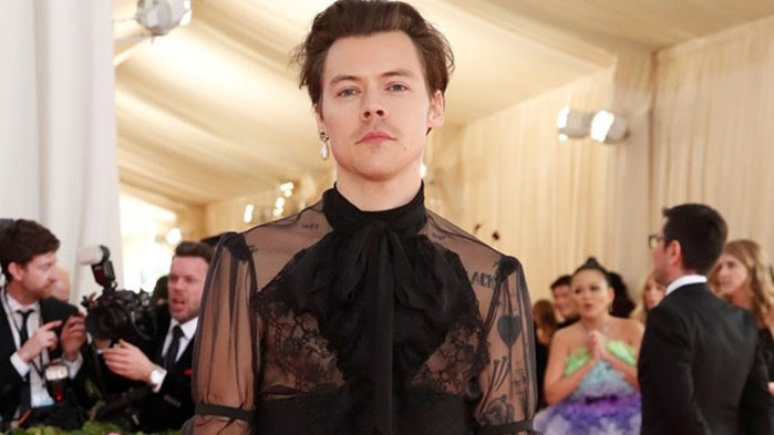 Хитът на Хари Стайлс As It Was оглави за 11-а