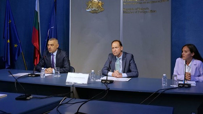 Седем български граждани са подали заявление за гласуване в Украйна