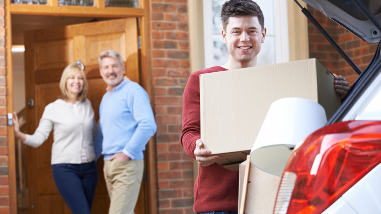 През 2021 г. в целия ЕС младите хора са напуснали