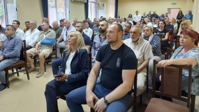 ГЕРБ-СДС проведоха среща с активите на двете партии в Район "Аспарухово"