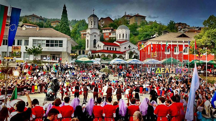 Над 300 участници от чужбина посреща 21-вото издание на националния