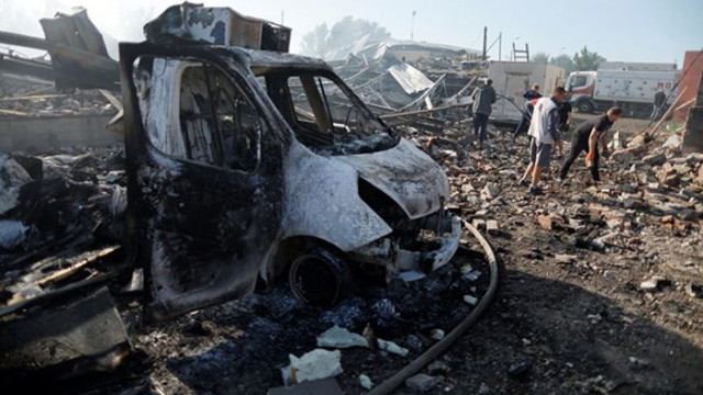 Украйна съобщи днес че е атакувала вражеска командна база като