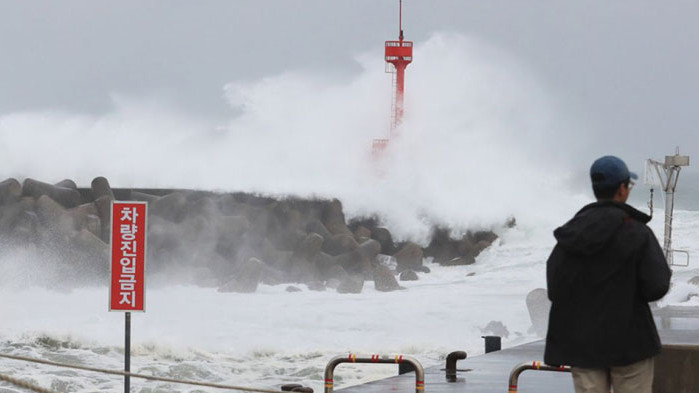 Хиляди хора в Южна Корея трябваше да се евакуират заради