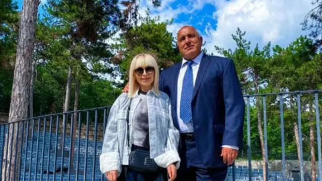 Лили Иванова се видя с Борисов преди концерта си в Летния театър в Стара Загора