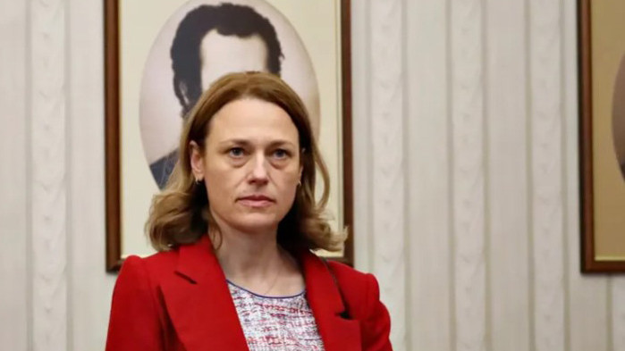 В коалицията от Има такъв народ бяхме сами срещу всички.