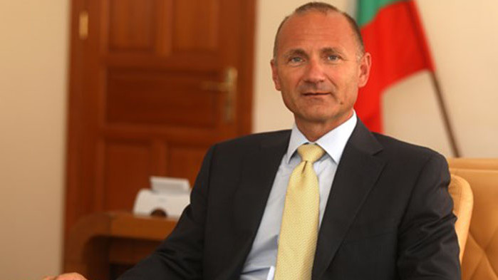 Обсъдихме и подкрепихме моментално да се въведат мерки за пестене