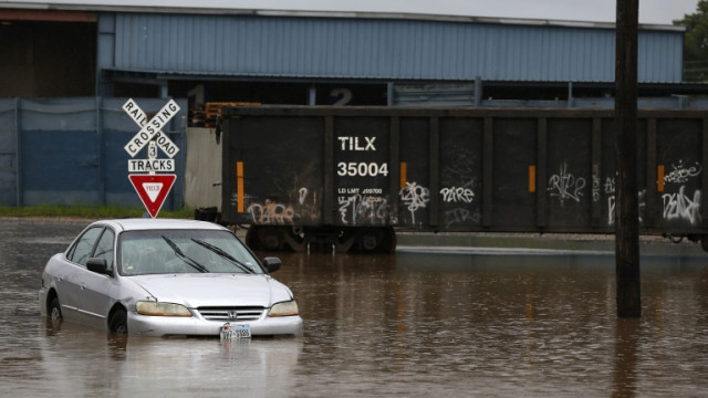 Националната метеорологична служба издаде в неделя предупреждение за внезапни наводнения