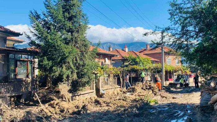 Електрозахранването във всички наводнени села е възстановено, съобщават от община