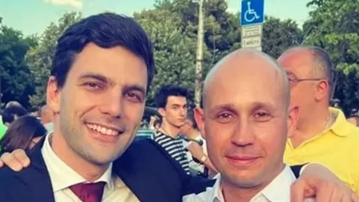 Кандидатът за депутат от ``Продължаваме промяната` `Бисер Русимов, съобщи във