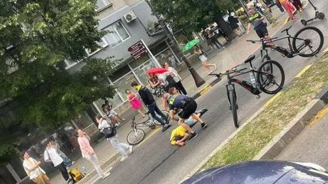 Двама велосипедисти пострадаха при пътни инциденти във Варна съобщават от