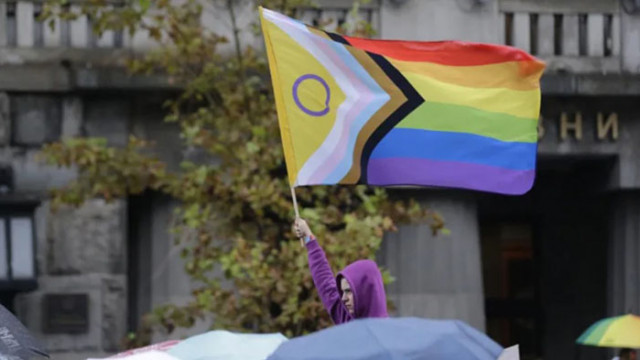 Сблъсъци, пострадали и арестувани на гей парада в Белград