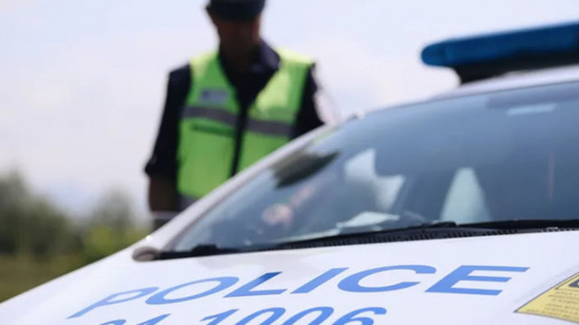 Задържаха двама мъже след извършена кражба на бижута и вещи в София