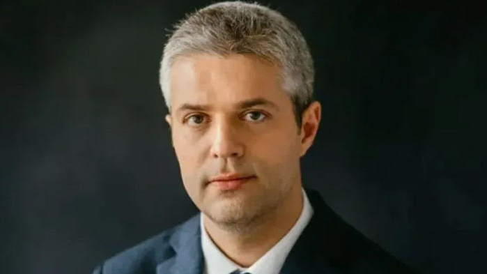 Бившият областен управител на Варна и кандидат-депутат от ПП счупи