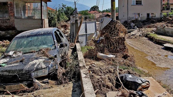 Събраха над 660 000 лева за пострадалите от наводненията в карловските села