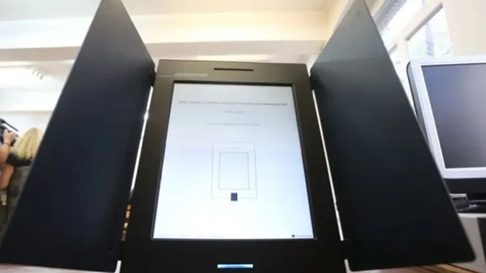 Машините, на които ще гласуват българите в САЩ, Канада и