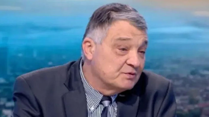 Свинаров: На Украйна ѝ трябва военна подкрепа, част от която България може да предостави