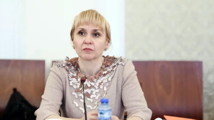 По думите ѝ цените на дървата за огрев и пелетите