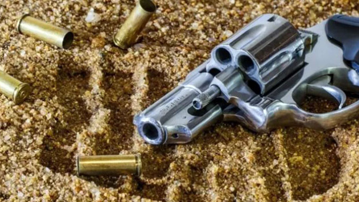 Девет жертви и близо 20  ранени при стрелба в училище