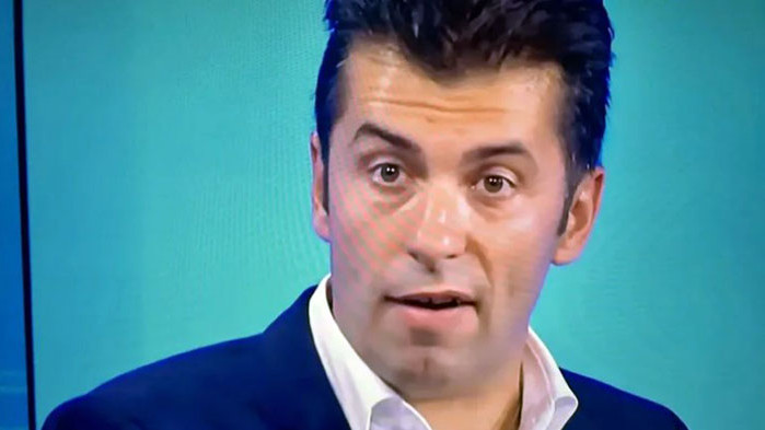 Кирил Петков нахлу в студиото на БТВ, за да участва