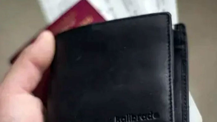 Повече от 100 българи са в безизходица в Букурещ. Снощи