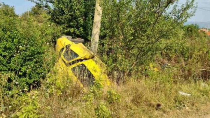 Шофьор обърна колата си в нива до Шумен и загина