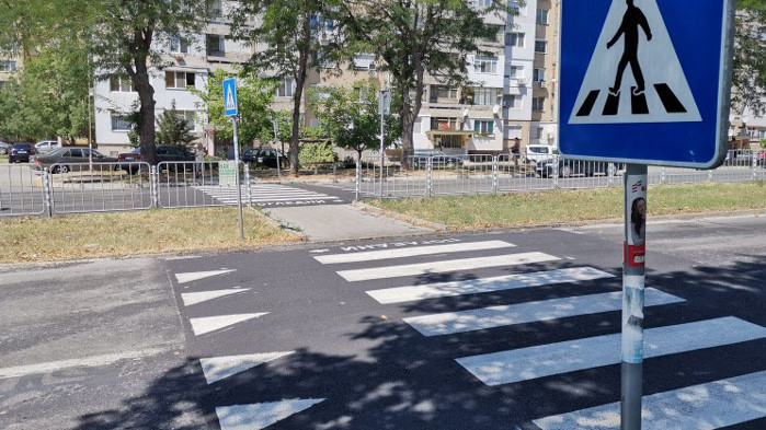 18-годишен бургазлия блъсна пресичаща 62-годишна пешеходка на кръстовището на улиците 