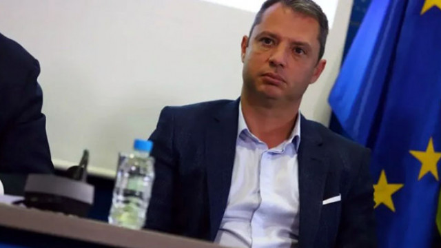 Делян Добрев: Нямаме претенции за премиер и министри, да надскочат егото си