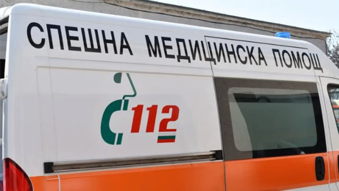 Кола блъсна пешеходка на ул. „Пиротска” в София
