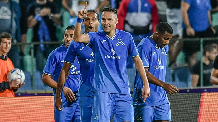 Левски приема Ботев Пловдив в среща от 12-ия кръг на