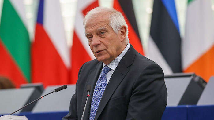 Френското правителство посъветва своите граждани, посещаващи Иран, да напуснат страната