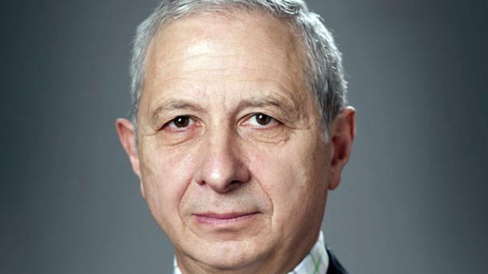 Народните избраници да не се самозабравят, изкачвайки се по стълбата