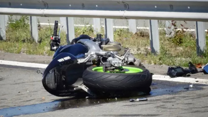 Моторист загина при катастрофа на прохода Шипка“. По непотвърдена информация