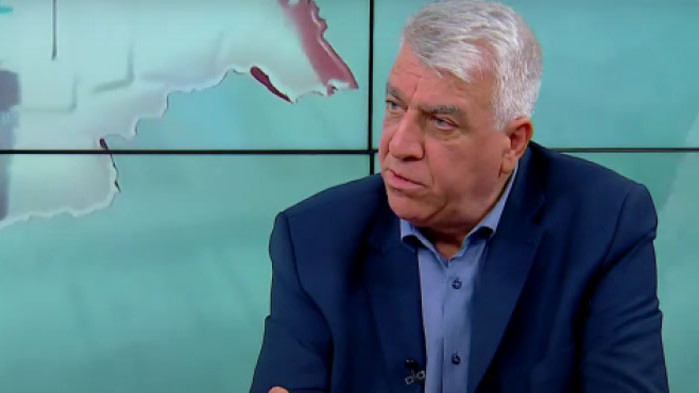 Румен Гечев: На територията на Украйна се извършва геополитическа операция