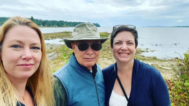Съпругата на Кирил Петков отново се завърна в родната Канада