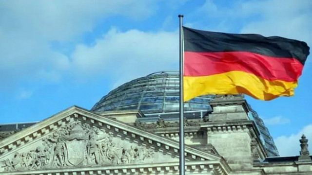 Германското правителство обяви във вторник че засега не е склонно