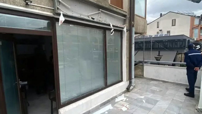Вандализъм: Счупиха табелата на българския културен клуб „Цар Борис III” в Охрид