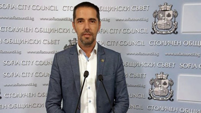 Заместник председателят на Столичния общински съвет Борислав Иванов е подал