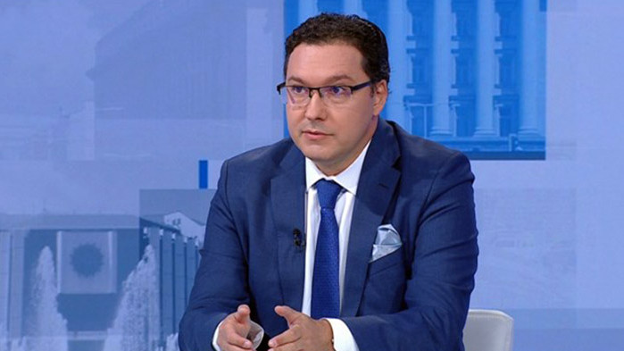 Разбира се, че първият мандат не е прежален. Подхождаме сериозно,