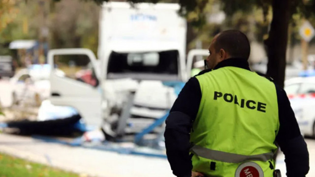 Шофьорът на камион който премаза 19 годишно момиче на пешеходна пътека