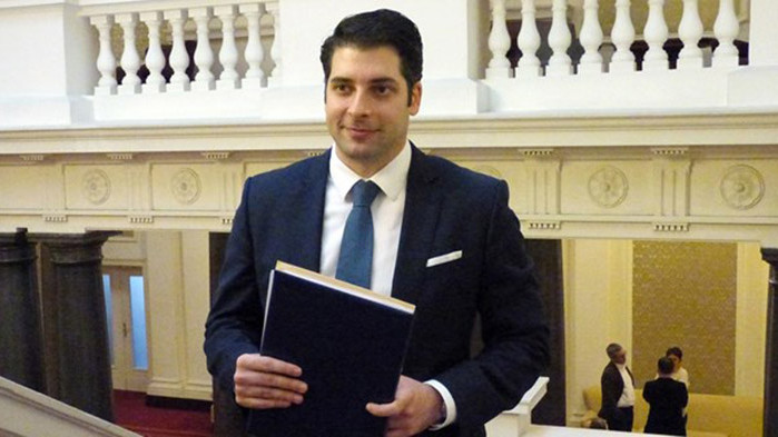 Липсата на редовен кабинет може да има негативен ефект върху