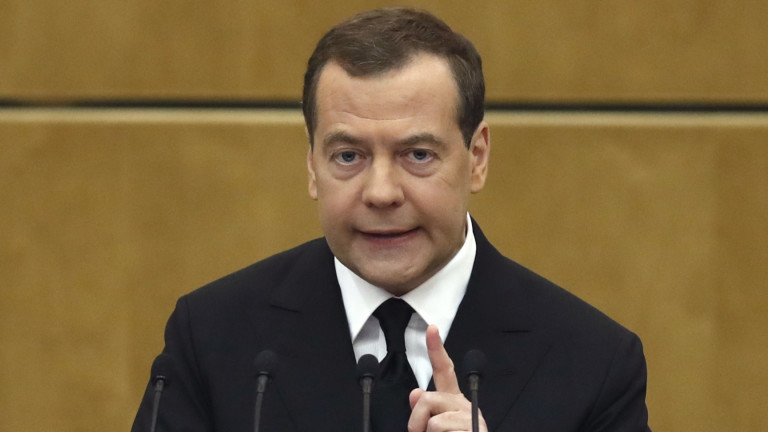 Заместник-председателят на Съвета за сигурност на Русия Дмитрий Медведев предупреди Израел