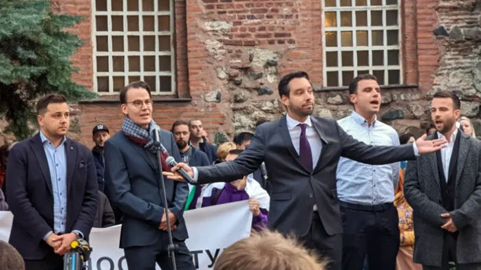 Над 40 пасквила в кафявите медии“ срещу мен персонално и