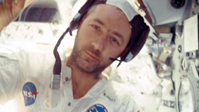 Астронавтът на НАСА Джеймс Макдивит командир на мисията Аполо 9