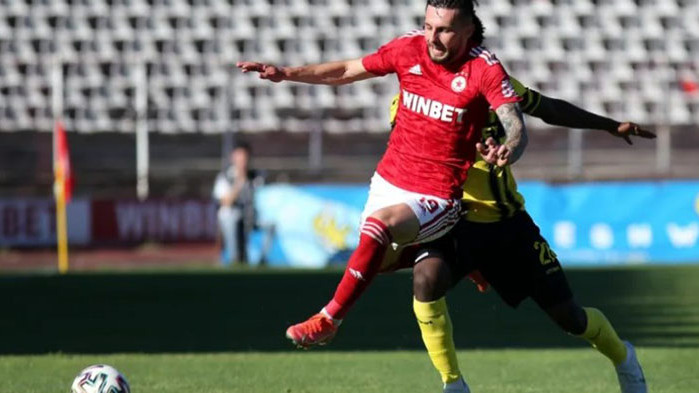 Ботев Пловдив посреща ЦСКА в дербито на петия кръг на