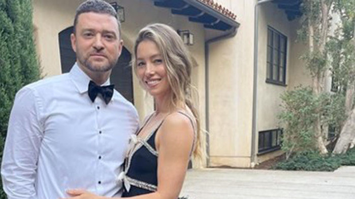 Джъстин Тимбърлейк и съпругата му – актрисата Джесика Бийл, отбелязаха 10