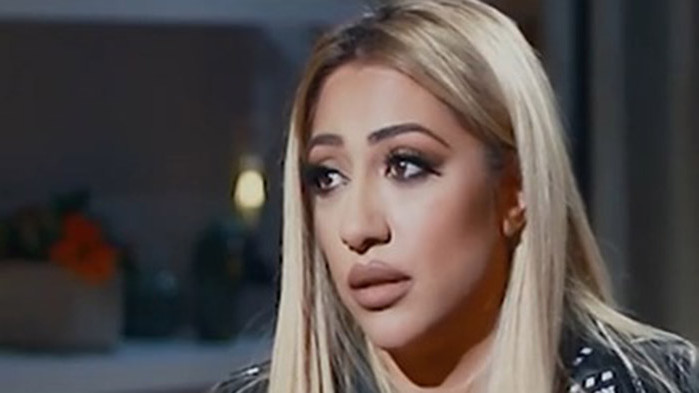 Тя призна още, че в момента е на кръстопът в