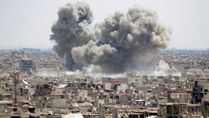 Два силни взрива в сирийската столица Дамаск, предава Ройтерс.  Според
