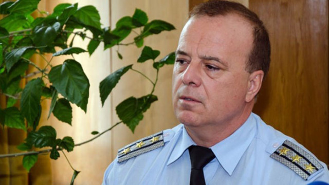 Министърът на вътрешните работи взе главите на почти всички полицейски